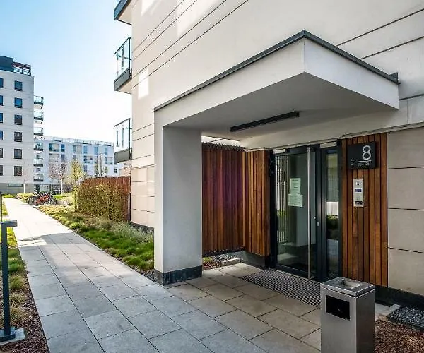 Raya Mansion Apartman