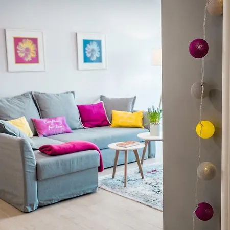 Appartamento Raya Mansion